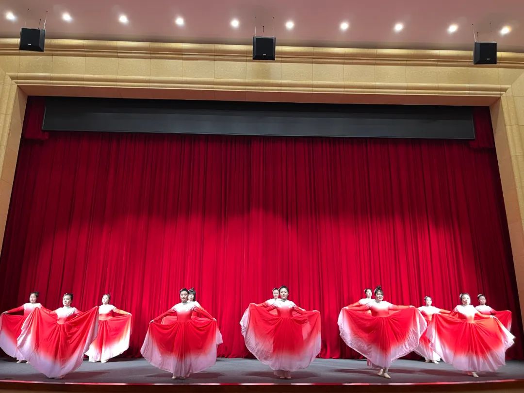 ：丶殴净竦贸ご菏腥窠∩聿傥璐笕罴蜒莩鼋